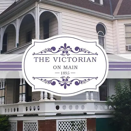 The Victorian On Main Bed & Breakfast